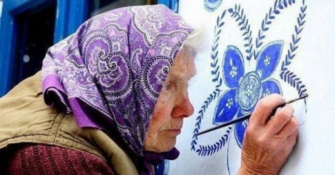 Бабушка не скучает и пишет дома в Моравии 1