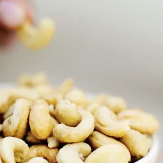 Кешью-орехи - свойства, питательные ценности и ккал
