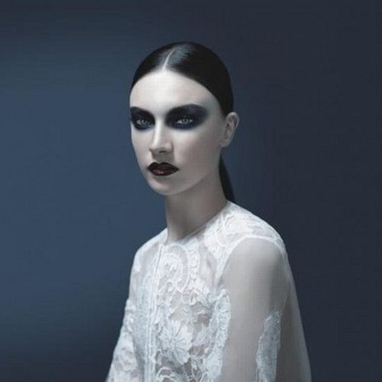 Лунный макияж Givenchy для осени 2011