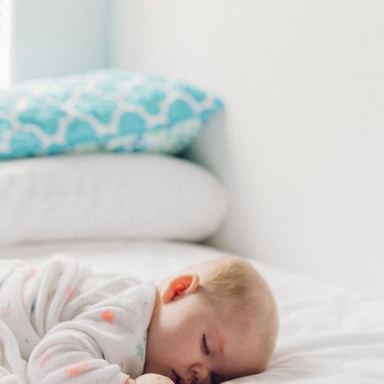 Матери, чьи дети рано ложатся спать, здоровее мыслят