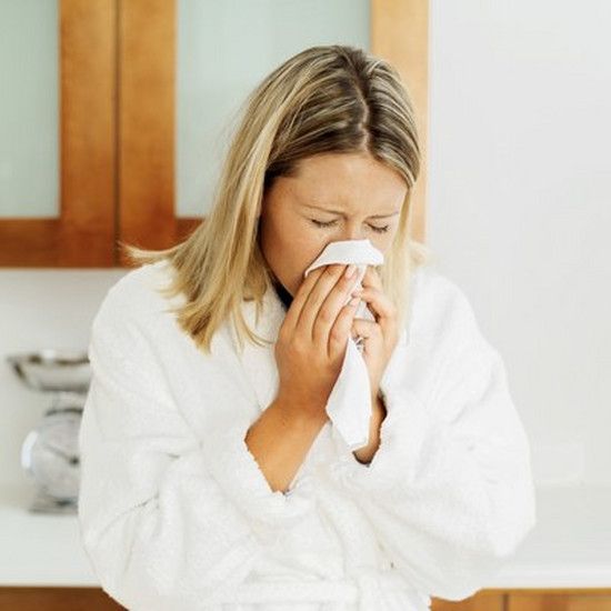 Первые симптомы простуды и гриппа? 8 самодельных, надежных способов борьбы с ними