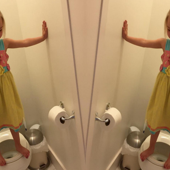 Причина, по которой 3-летний мужчина стоял в туалете, пугала ее мать. Это было не весело, к сожалению