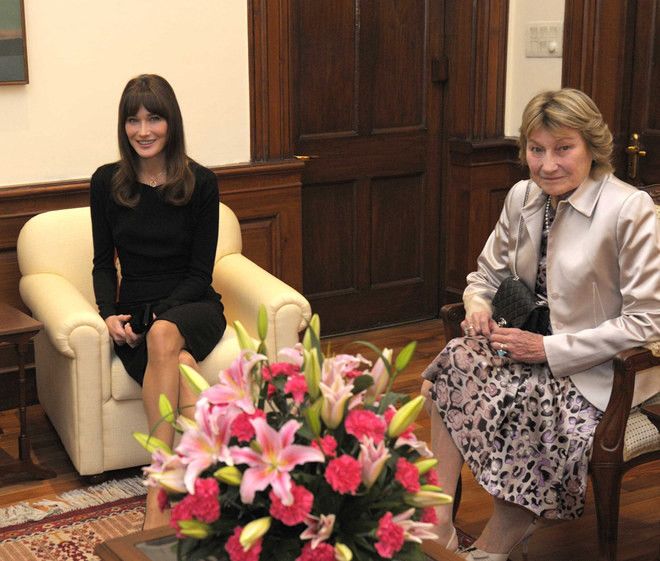 Карла Бруни-Саркози с матерью