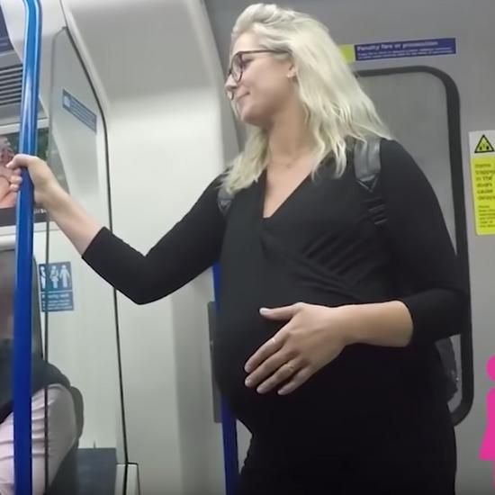 Женщина выполняет тест в метро - сколько людей уступает беременной женщине? [Видео]
